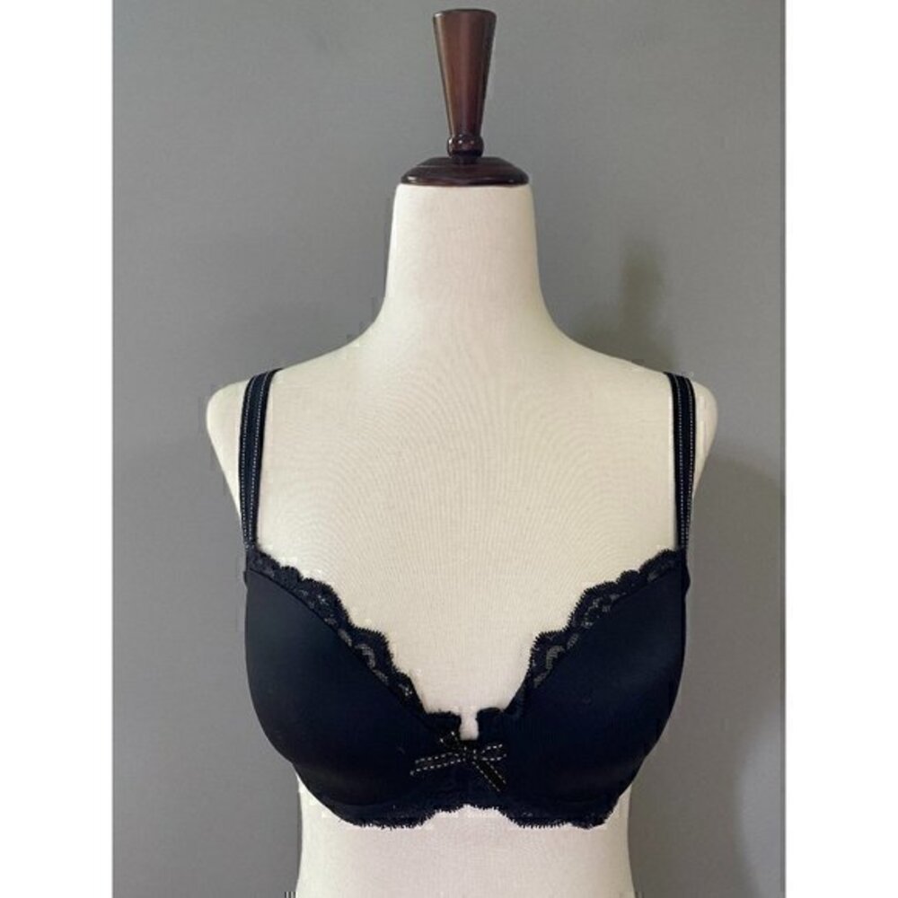 Chantelle Black Bra with a bow, size 34D